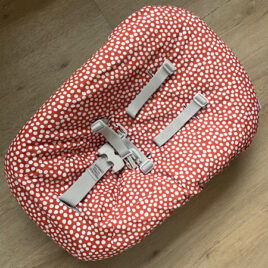 Stokke Newborn hoes nieuw model! Wit terra gestipt