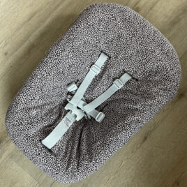 Stokke Newborn hoes nieuw model! Kleine panterprint paarsig