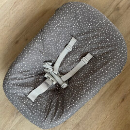 Stokke Newborn hoes nieuw model! Stipjes grijs wit