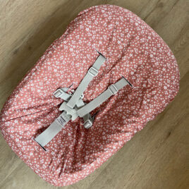 Stokke Newborn hoes nieuw model! Bloemetjes oud roze